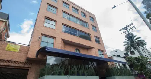 YOUNG & RUBICAM YOUNG & RUBICAM